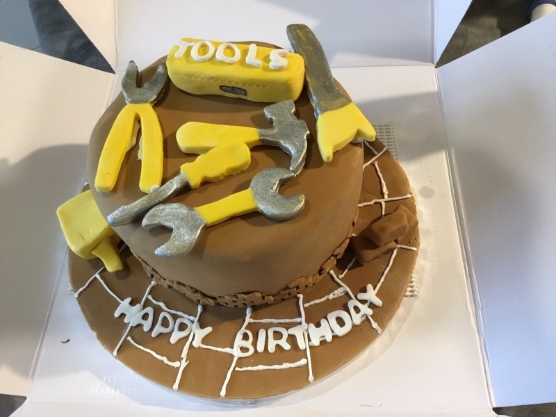 tool-cake